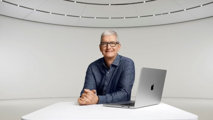 Tim-Cook-MacBook-16x9-1