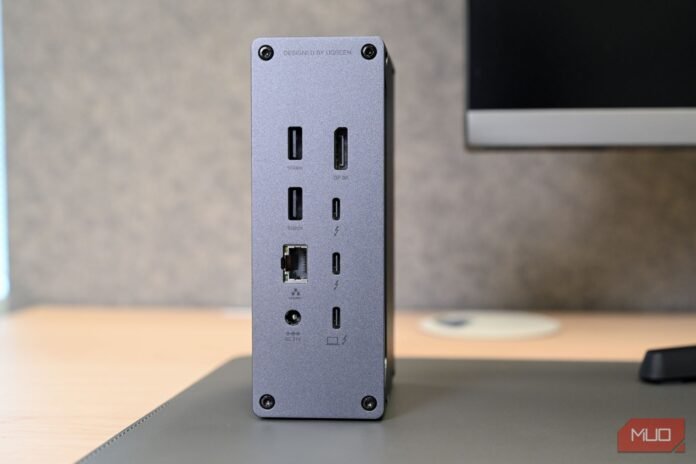 ports-on-the-back-of-the-ugreen-revodok-max-213-thunderbolt-4-docking-station-2jpg_53438882750_o